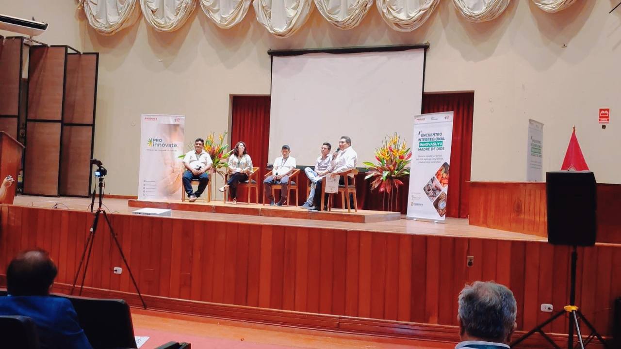 Inauguración del evento Innovasuyu 2025