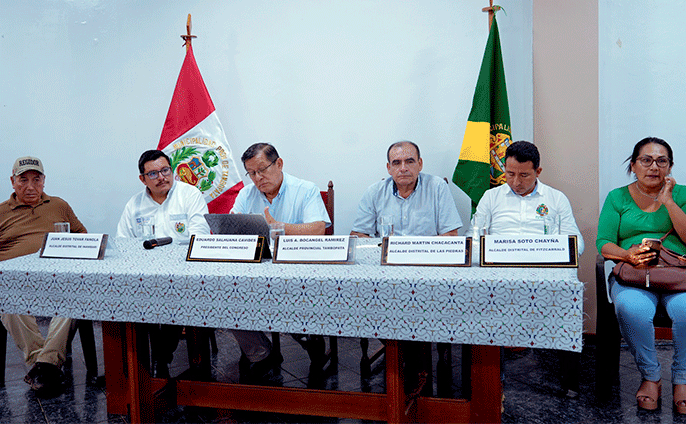 Mesa de trabajo Tambopata