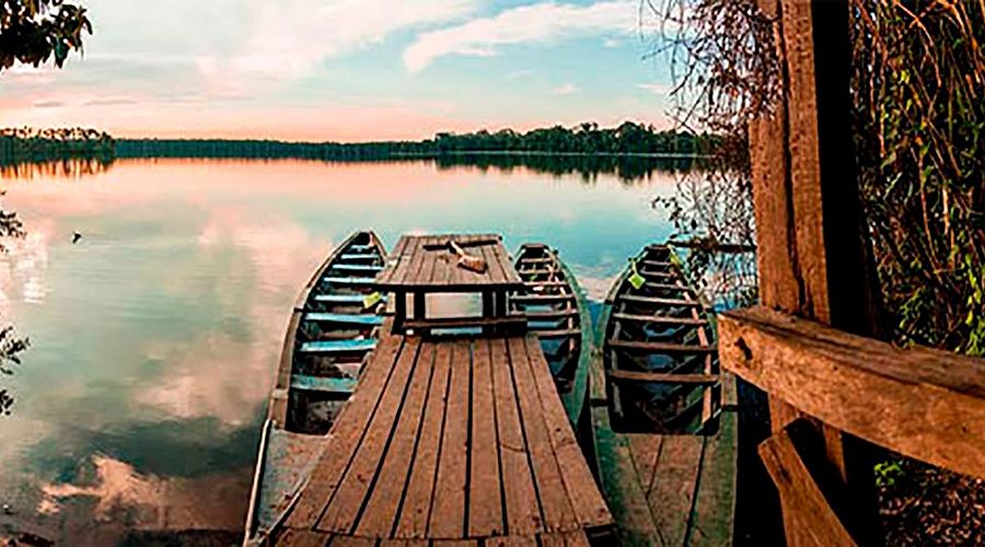 Vista panorámica del Lago Sandoval