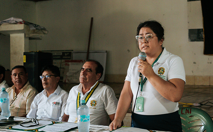 Mesa de diálogo con autoridades locales